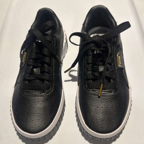 NWT PUMA SHOES BLACK/WHITE 6.5 NEVER WORN - Picture 2 of 10